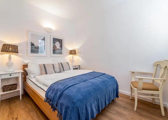 Apartment With Parking Space Baska, Krk - 22408 Baska (Krk)